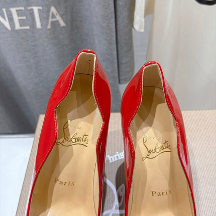 CHRISTIAN LOUBOUTIN 26S SCALLOPED EDGE HEELS 105 MM IN RED GLOSSY CALFSKIN