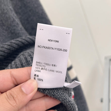 THOM 26S ROUND-NECK KNIT SWEATER 300
