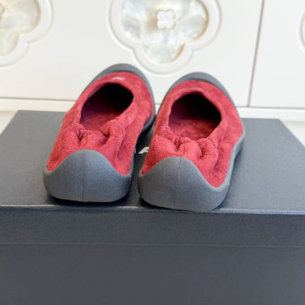 CHANEL 26S BALLET FLATS IN RED SUEDE AND BLACK LAMBSKIN
