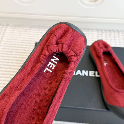 CHANEL 26S BALLET FLATS IN RED SUEDE AND BLACK LAMBSKIN