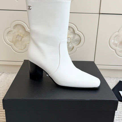 CHANEL 26S HIGH HEEL ANKLE BOOTS 70 MM IN WHITE CALFSKIN SQUARE TOE