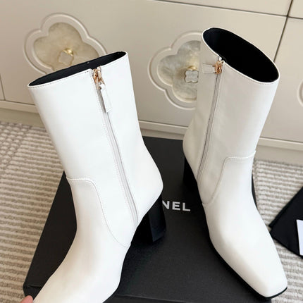 CHANEL 26S HIGH HEEL ANKLE BOOTS 70 MM IN WHITE CALFSKIN SQUARE TOE