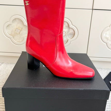 CHANEL 26S HIGH HEEL ANKLE BOOTS 70 MM IN RED CALFSKIN SQUARE TOE