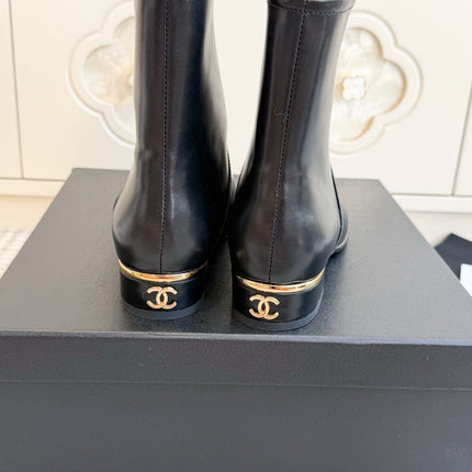 CHANEL 26S SHORT BOOTS IN BLACK CALFSKIN