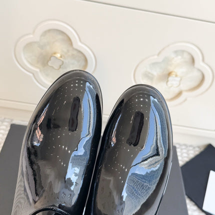 CHANEL 26S SHORT BOOTS IN BLACK PATENT LEATHER
