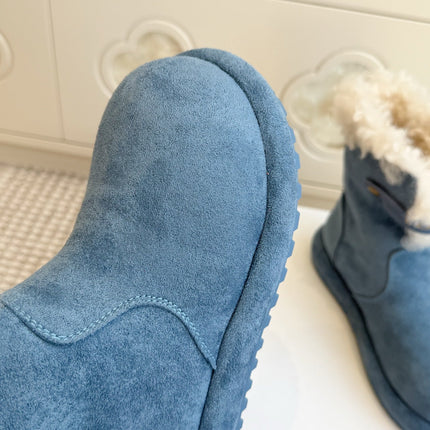 LOEWE 26S ANKLE BOOTS IN BLUE SUEDE WITH SHEEPSKIN
