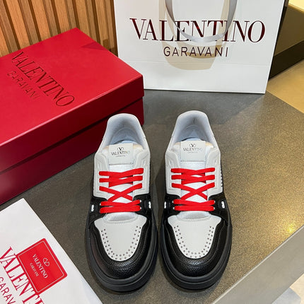 VALENTINO 26S ONESTUD SNEAKERS IN CREAM WHITE MIX BLACK CALFSKIN