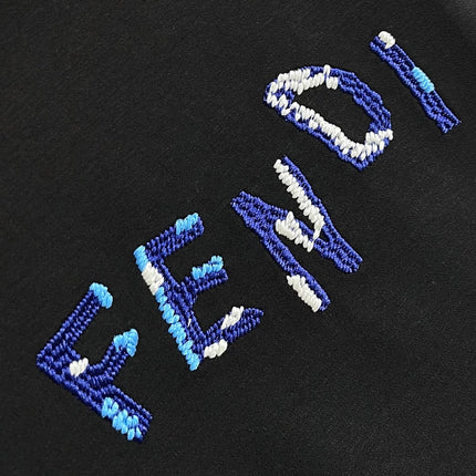 FENDI 26S SHORT-SLEEVE CREWNECK T-SHIRT 560