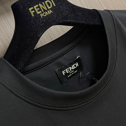 FENDI 26S SHORT-SLEEVE CREWNECK T-SHIRT 560