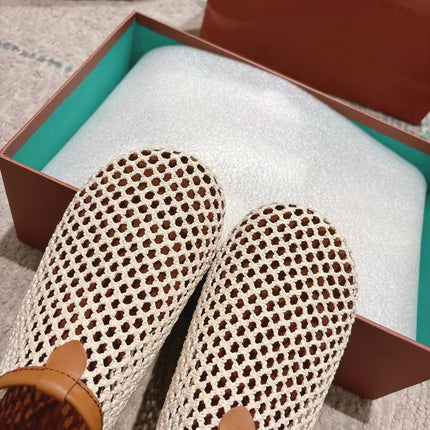 FLAT SHOES IN CREAM WHITE MESH FABRIC