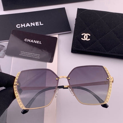 CHANEL 26S OVERSIZED SQUARE FRAME IN METAL 507034