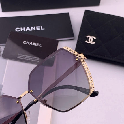 CHANEL 26S OVERSIZED SQUARE FRAME IN METAL 507034
