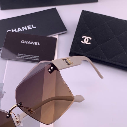 CHANEL 26S RECTANGULAR FRAME IN METAL 507035