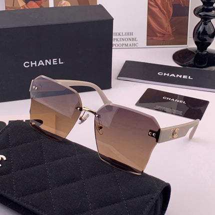 CHANEL 26S RECTANGULAR FRAME IN METAL 507035