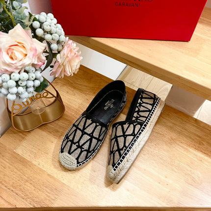 VALENTINO 26S SLIP ON SHOES IN BLACK AND BEIGE JACQUARD CANVAS