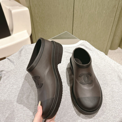 CC RAIN BOOTS IN BROWN AND BLACK TPU