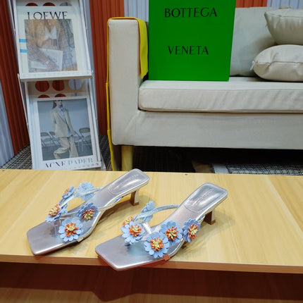 BOTTEGA VENETA 26S THONG SANDALS 50 MM IN SILVER AND SKY BLUE LAMBSKIN