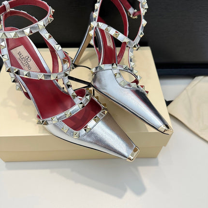 VALENTINO 26S ROCKSTUD SLINGBACK PUMPS 100 MM IN METALLIC SILVER CALFSKIN