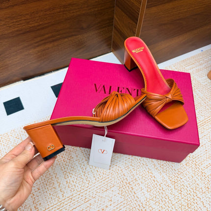 VALENTINO 26S BLOCK-HEEL SANDALS 65 MM IN ORANGE CALFSKIN