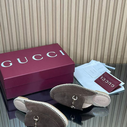 GUCCI 26S LOAFER MULES IN DARK BROWN SUEDE