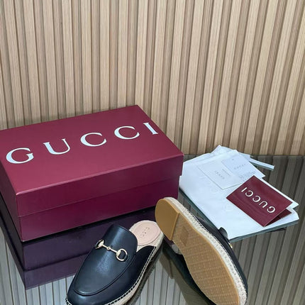 GUCCI 26S LOAFER MULES IN BLACK CALFSKIN