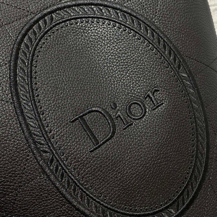 DIOR 26S MEDAILLON BUCKET BAG 34 IN BLACK MACROCANNAGE GRAINED CALFSKIN SILVER HARDWARE