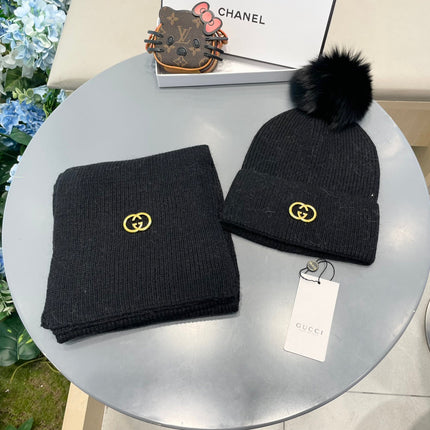SET SCARF AND HAT IN BLACK CASHMERE 436221