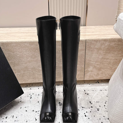 CHANEL 26S KNEE HIGH BOOTS 70 MM IN BLACK CALFSKN AND PATENT
