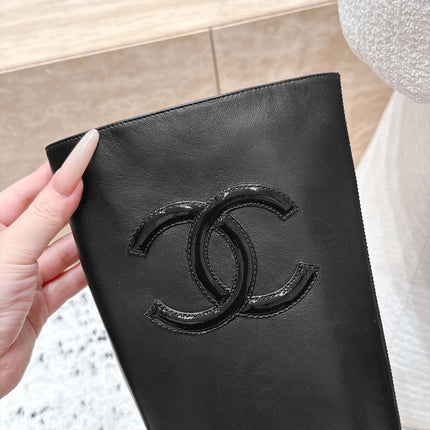 CHANEL 26S KNEE HIGH BOOTS 90 MM IN BLACK CALFSKN AND PATENT