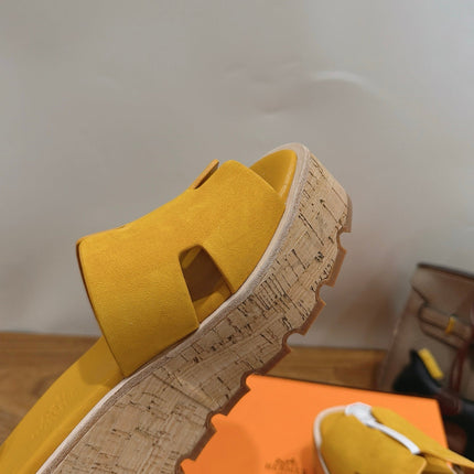HM 26S WEDGE SANDALS IN MUSTARD YELLOW SUEDE AND LAMBSKIN