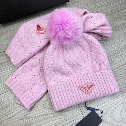 PRADA 26S SET SCARF AND BEANIE HAT 512803