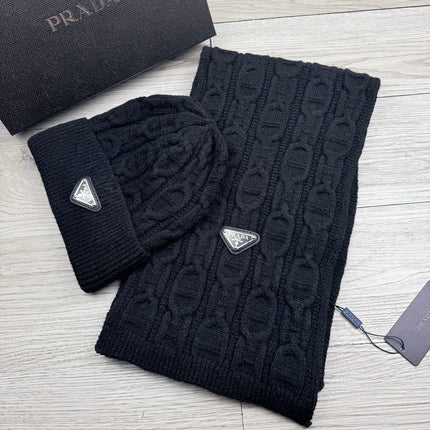PRADA 26S SET SCARF AND BEANIE HAT 497423