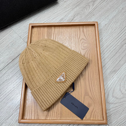 PRADA 26S BEANIE HAT 521038