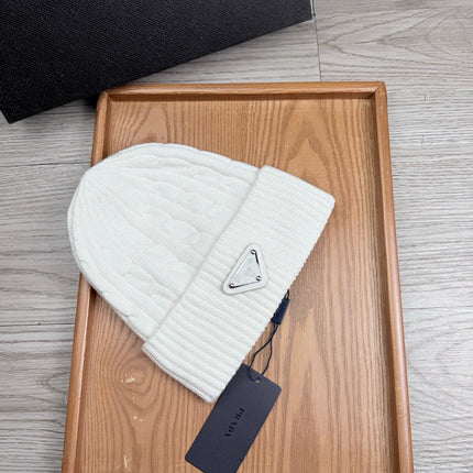 PRADA 26S BEANIE HAT 551249