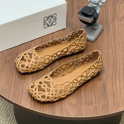 LOEWE 26S ANAGRAM CUT OUT BALLET FLATS IN TAN BROWN CALFSKIN