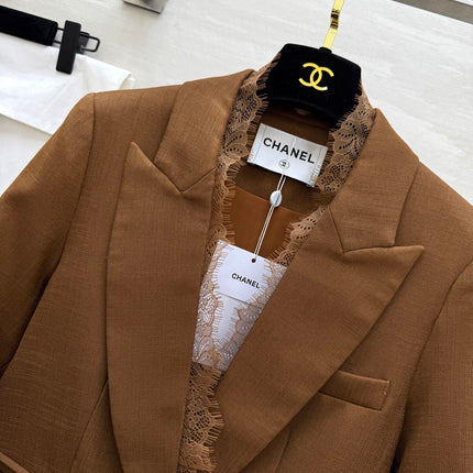 CHANEL 26S LACE-TRIMMED BLAZER 810