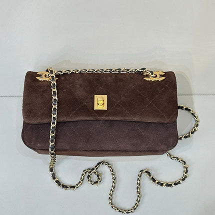 CHANEL 26S FLAP BAG 22 IN CHOCOLATE BROWN SUEDE WITH GOLD HARDWARE