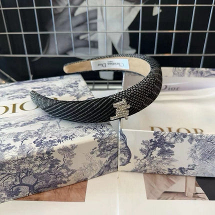 DIOR 26S HEADBAND IN BLACK AND WHITE FABRIC 496754