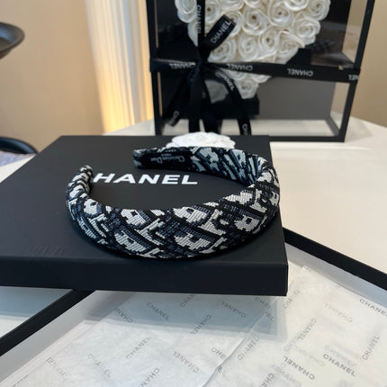 DIOR 26S HEADBAND IN BLACK AND WHITE FABRIC 500685
