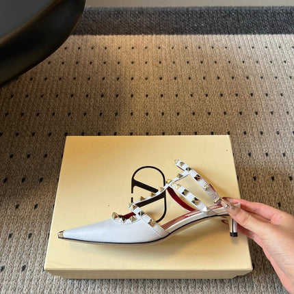 VALENTINO 26S ROCKSTUD HIGH HEELS 40 MM IN WHITE CALFSKIN
