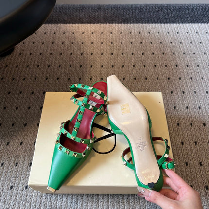 VALENTINO 26S ROCKSTUD HIGH HEELS 40 MM IN GREEN CALFSKIN