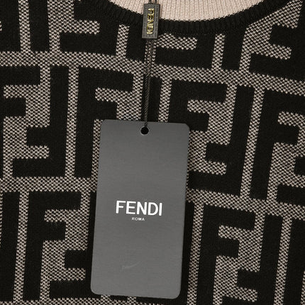 FENDI 26S LONG-SLEEVE CREWNECK KNIT SWEATER 597