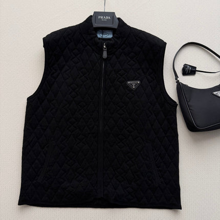 PRADA 26S QUILTED ZIP-UP VEST 1202