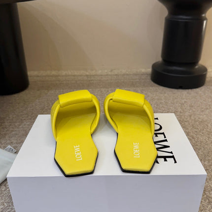 LOEWE 26S FLAT SLIDE SANDALS IN YELLOW CALFSKIN