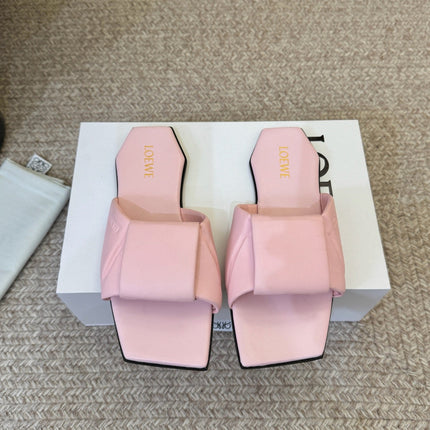 LOEWE 26S FLAT SLIDE SANDALS IN LIGHT PINK CALFSKIN