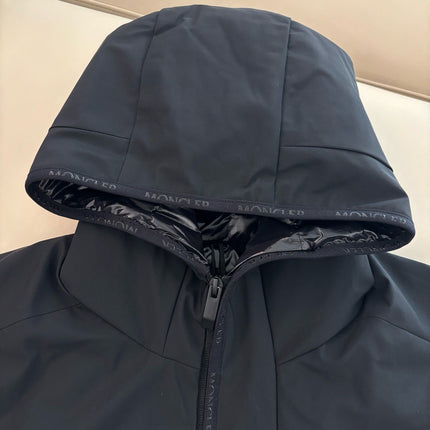 MONCLER 26S HOODED GILET JACKET 827