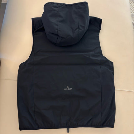 MONCLER 26S HOODED GILET JACKET 827