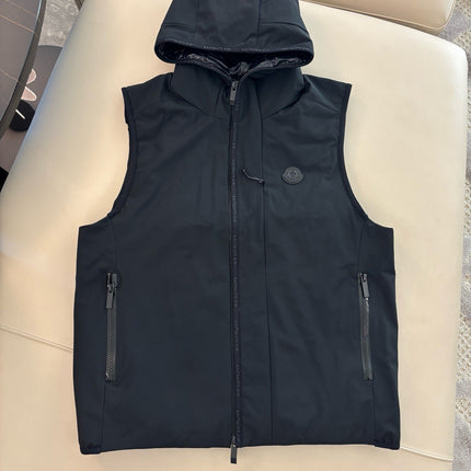 MONCLER 26S HOODED GILET JACKET 827