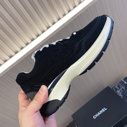 CHANEL 26S SNEAKER 35 MM IN BLACK MESH AND CALFSKIN LOW TOP