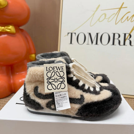 LOEWE 26S LACE UP SNEAKERS IN MULTICOLOR SHEARLING 03